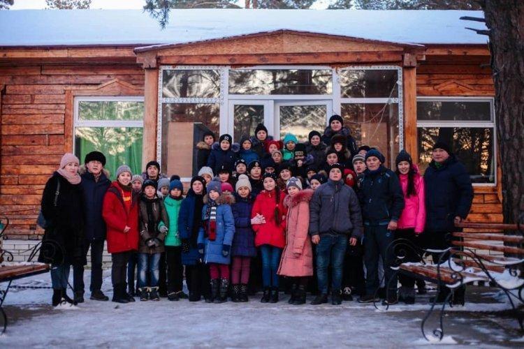 Ежегодный зимний отдых наших учащихся на базе отдыха "Елим-ай"